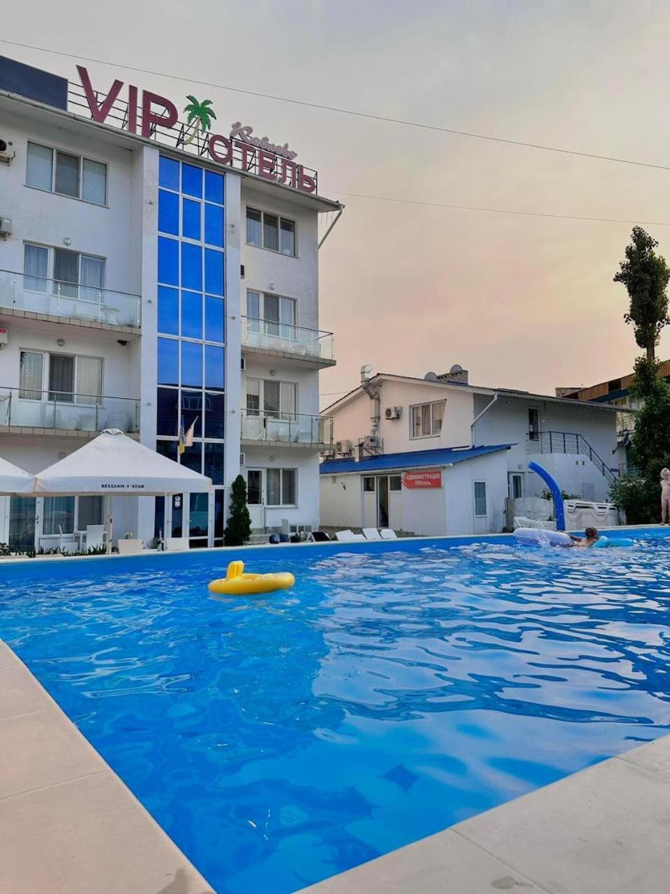 Vip Hotel Kobleve Kültér fotó